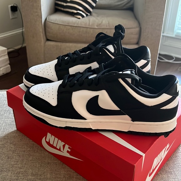 Nike Dunk Low Panda